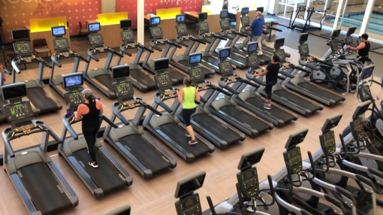 Why LA Fitness Feels Like a Splurge in the Gym World